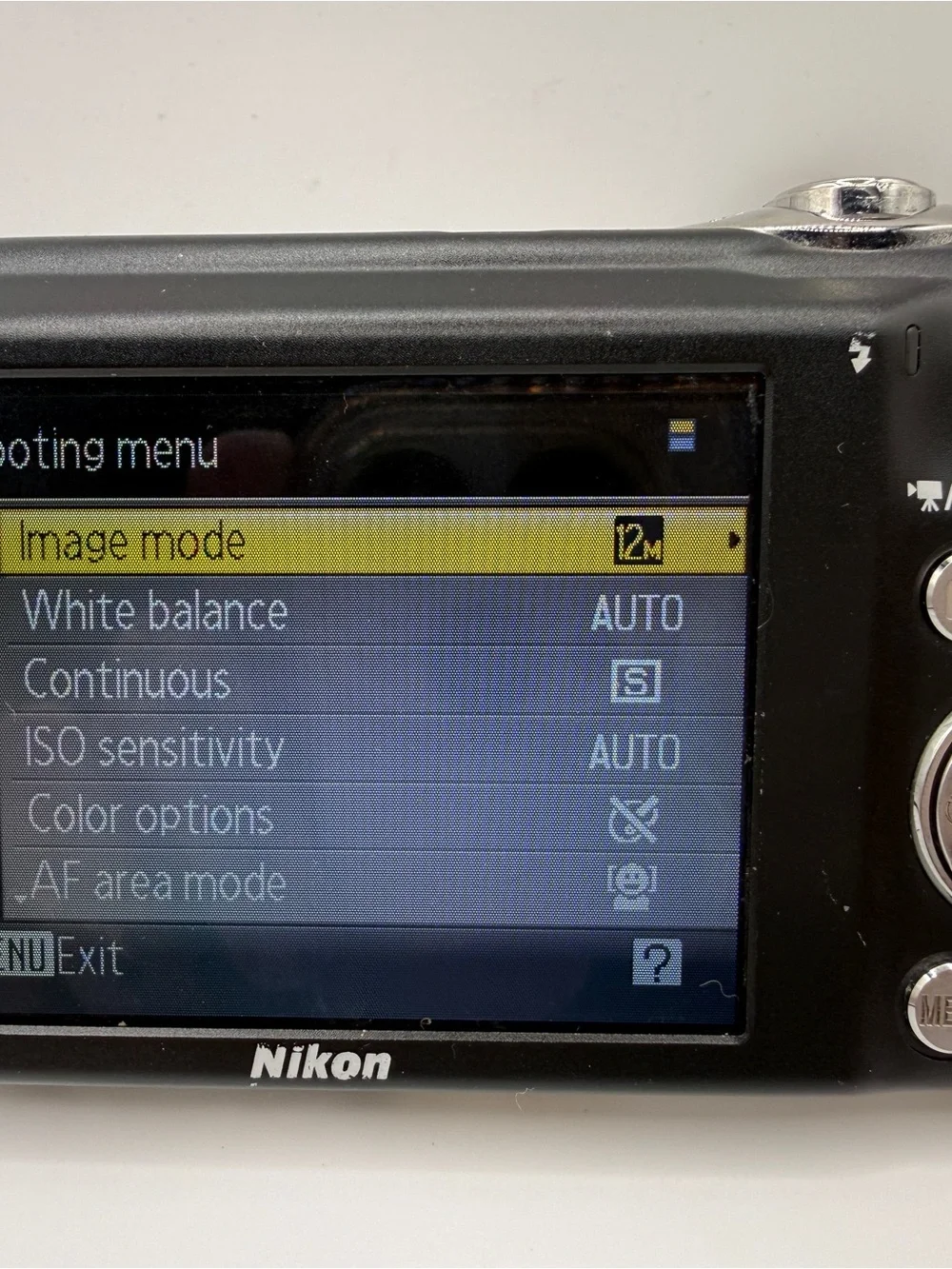 Nikon coolpix s3000